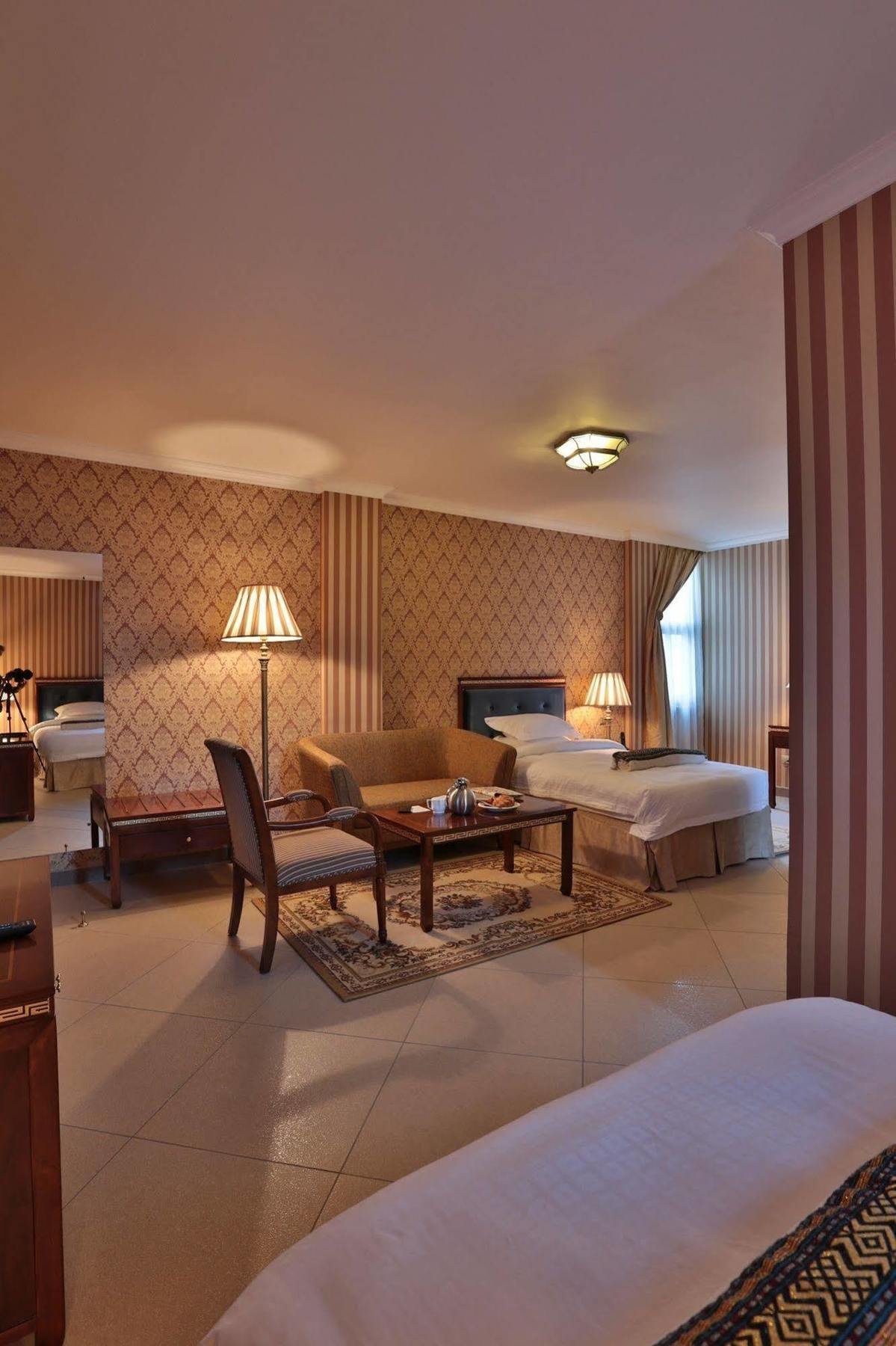 The Residence Hotel Адис Абеба Екстериор снимка